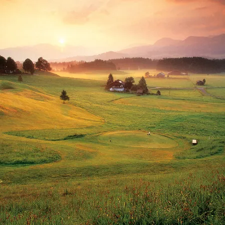 Golf with a view in the Kleinwalsertal valley